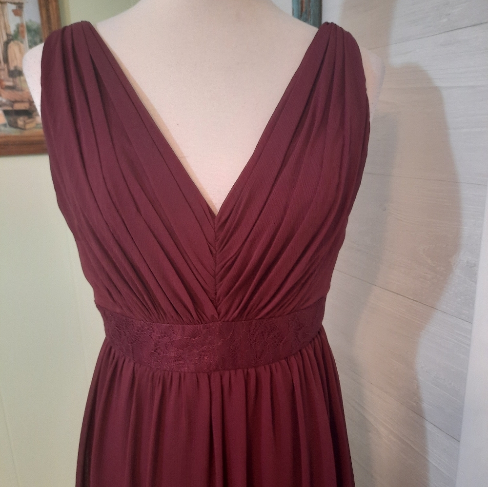 Davids bridal lace ruched chiffon wine maxi dress gown sz 6 *D1 - Picture 2 of 8